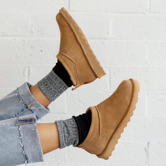 BEARPAW Super Shorty Boots